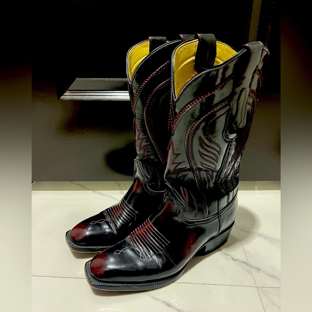 Lucchese style western Cowboy boots black cherry